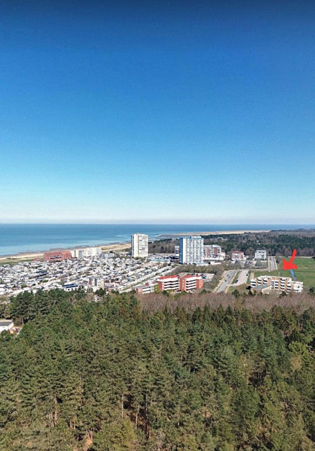 Strandloft Cuxhaven Im Haus Frauenpreiss Sahlenburg - Strandnah - 2 Hunde Willkommen -Schwimmbad - Sauna - Direkt Am Wald - Dachterrasse Mit Blick Nach Neuwerk Exterior photo